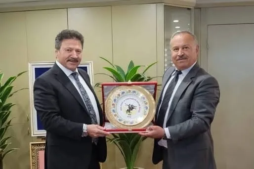BOLU ESOB' dan Türkiye Şoförler ve Otomobilciler Federasyonu Başkanı Mehmet Yiğiner'i ziyaret.